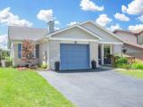 153 Oneida Pl, Kitchener MLS Real Estate Listing